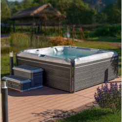 Everst Life Essential - udend�rs spabad - Udespa fra Wellis